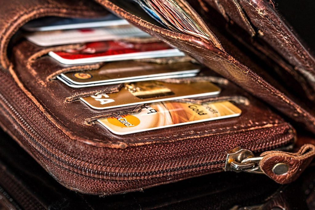 Comment choisir un porte cartes ?